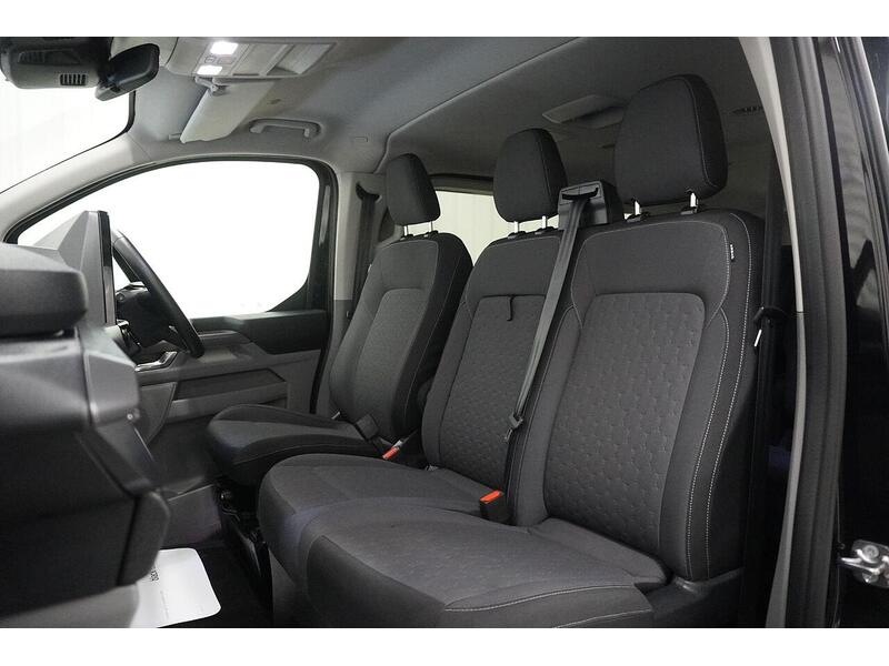 Ford Tourneo Custom Tourneo Custom 2.0 320 EcoBlue Titanium Luxe Auto L2 Euro 6 (s/s) 5dr - U118761