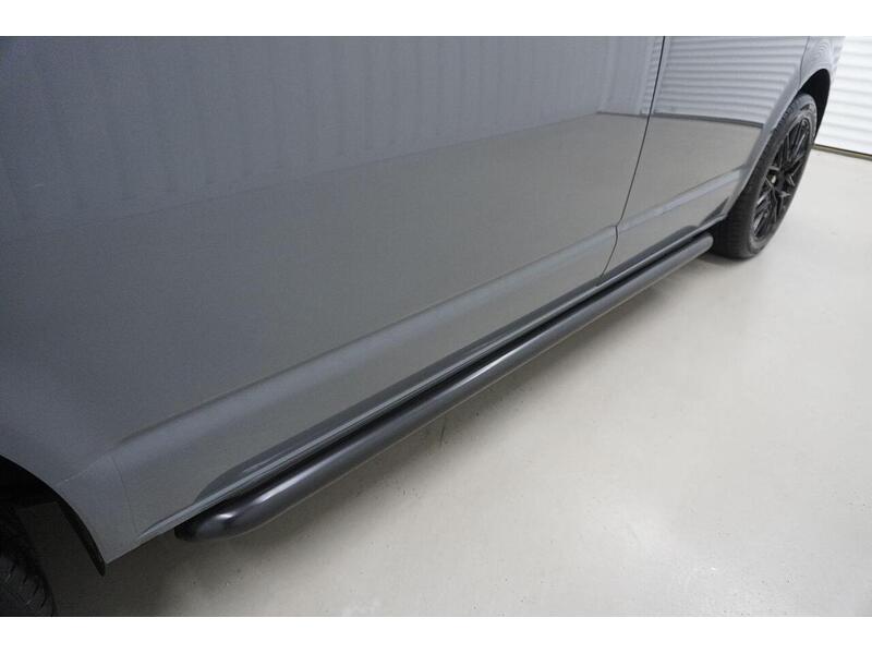 Volkswagen Transporter Transporter 2.0 TDI T32 Highline Kombi DSG FWD SWB Euro 6 (s/s) 5dr - U118820
