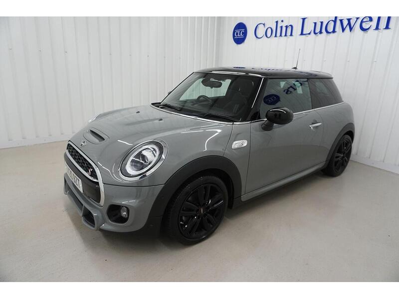 MINI Hatch Hatch 2.0 Cooper S Sport Steptronic Euro 6 (s/s) 3dr - U118865