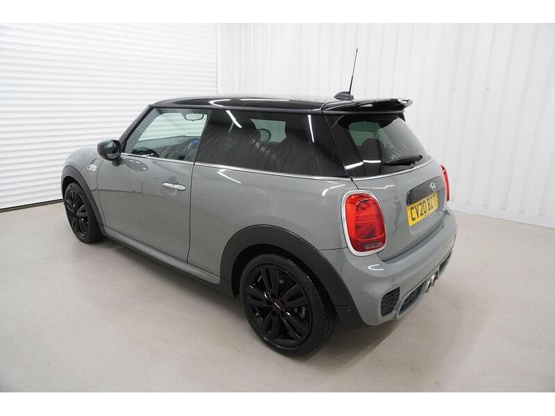 MINI Hatch Hatch 2.0 Cooper S Sport Steptronic Euro 6 (s/s) 3dr - U118865