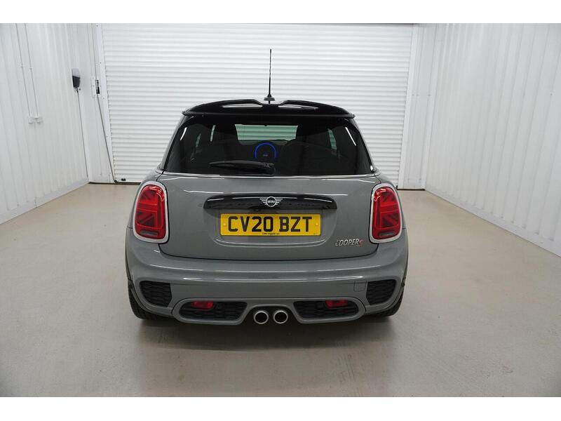 MINI Hatch Hatch 2.0 Cooper S Sport Steptronic Euro 6 (s/s) 3dr - U118865