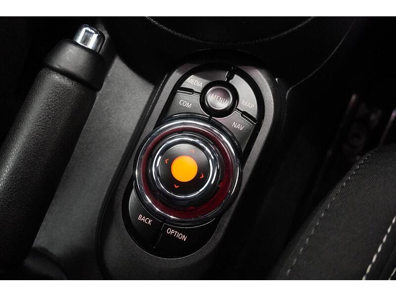 MINI Hatch Hatch 2.0 Cooper S Sport Steptronic Euro 6 (s/s) 3dr - U118865
