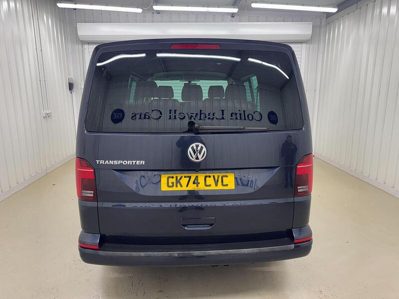 Volkswagen Transporter Transporter 2.0 TDI T32 Highline Kombi DSG FWD SWB Euro 6 (s/s) 5dr - U118874