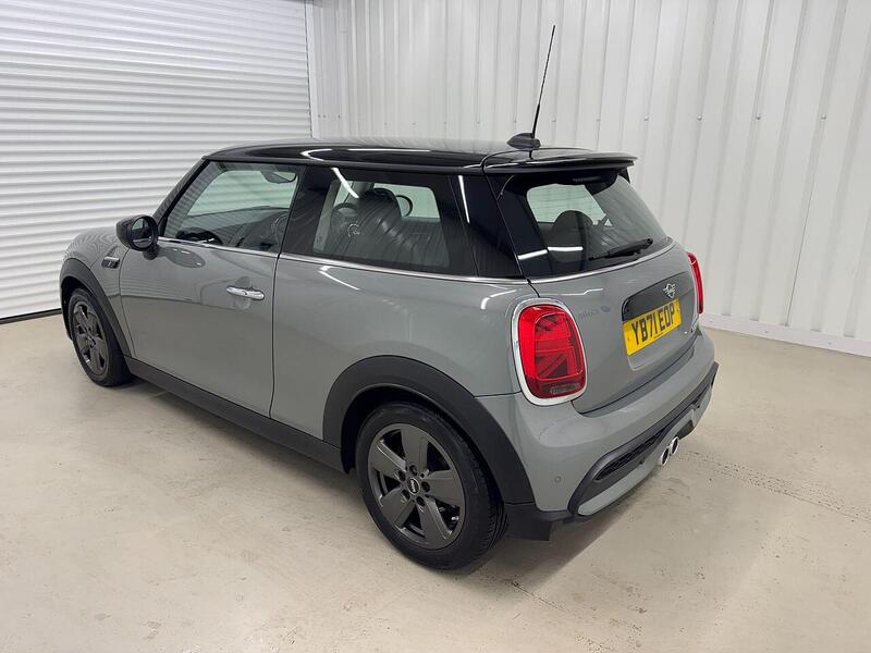MINI Hatch Hatch 2.0 Cooper S Classic Euro 6 (s/s) 3dr - U118907