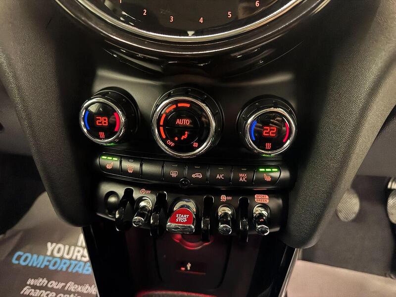 MINI Hatch Hatch 2.0 Cooper S Classic Euro 6 (s/s) 3dr - U118907