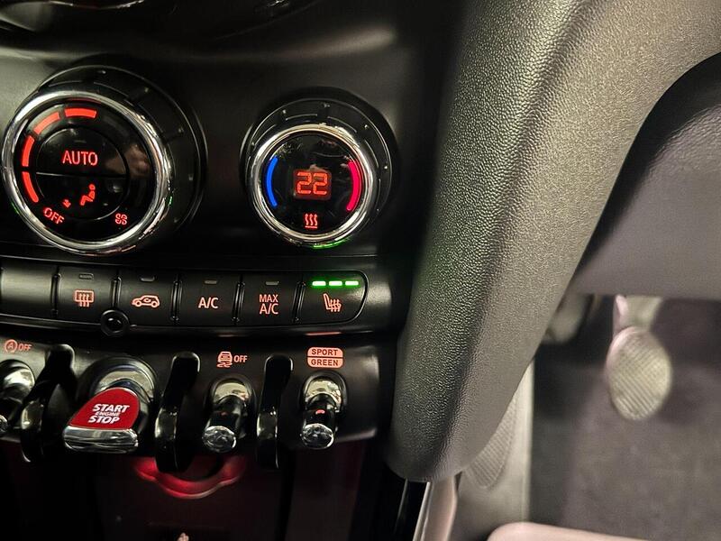 MINI Hatch Hatch 2.0 Cooper S Classic Euro 6 (s/s) 3dr - U118907