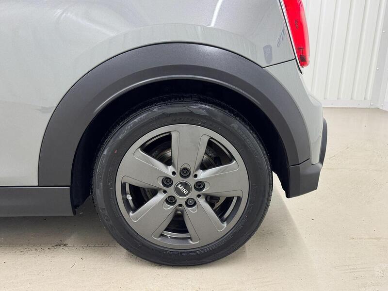 MINI Hatch Hatch 2.0 Cooper S Classic Euro 6 (s/s) 3dr - U118907