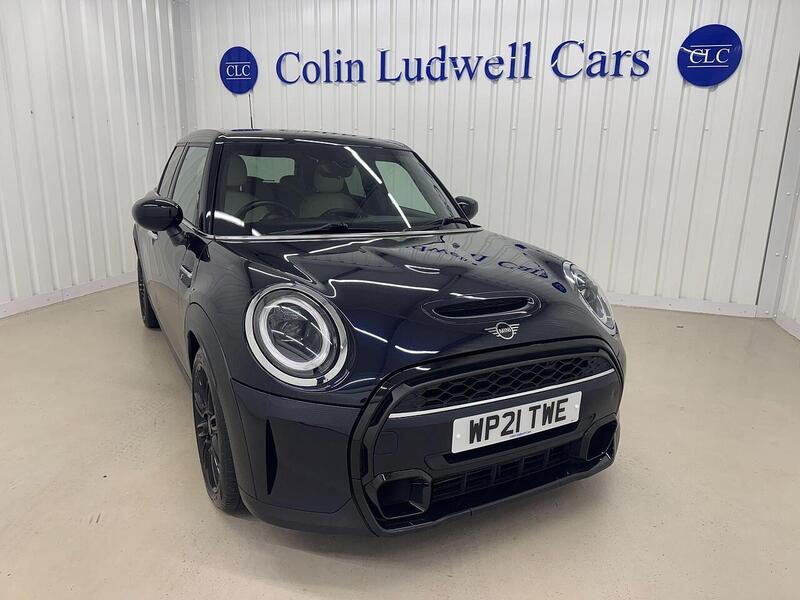 MINI Hatch Hatch 2.0 Cooper S Exclusive Euro 6 (s/s) 5dr - U118921