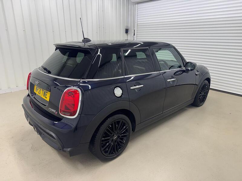 MINI Hatch Hatch 2.0 Cooper S Exclusive Euro 6 (s/s) 5dr - U118921