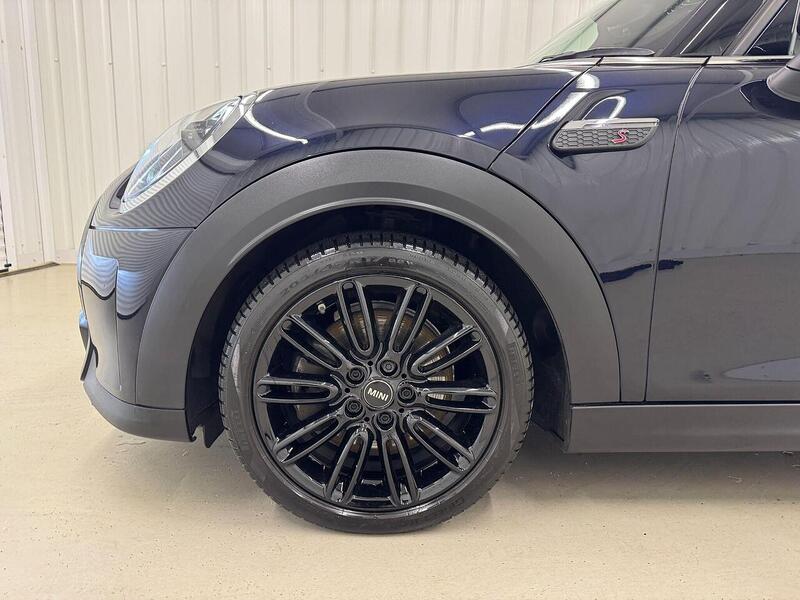 MINI Hatch Hatch 2.0 Cooper S Exclusive Euro 6 (s/s) 5dr - U118921