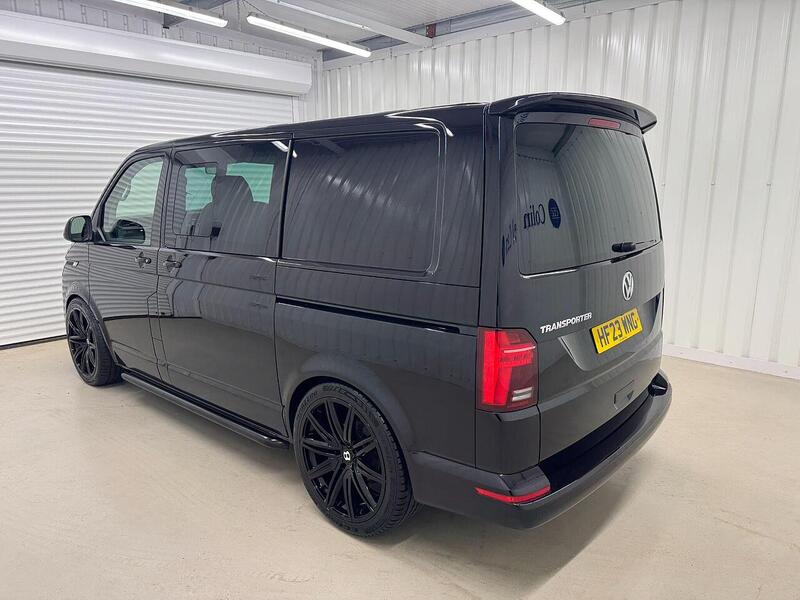 Volkswagen Transporter Transporter 2.0 BiTDI T32 Highline Kombi DSG FWD SWB Euro 6 (s/s) 5dr - U118981