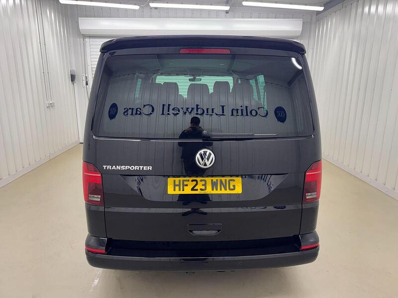 Volkswagen Transporter Transporter 2.0 BiTDI T32 Highline Kombi DSG FWD SWB Euro 6 (s/s) 5dr - U118981