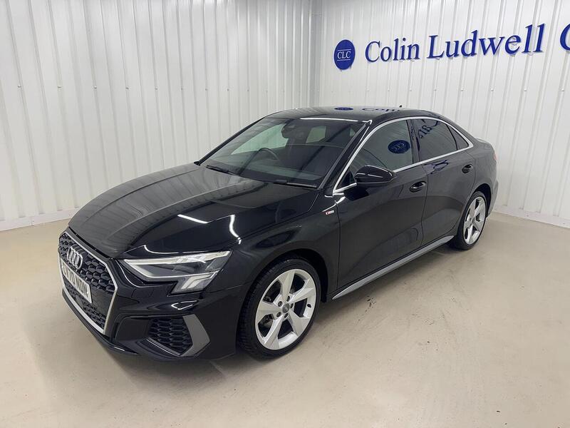 Audi A3 A3 1.5 TFSI 35 S line Euro 6 (s/s) 4dr - U118990