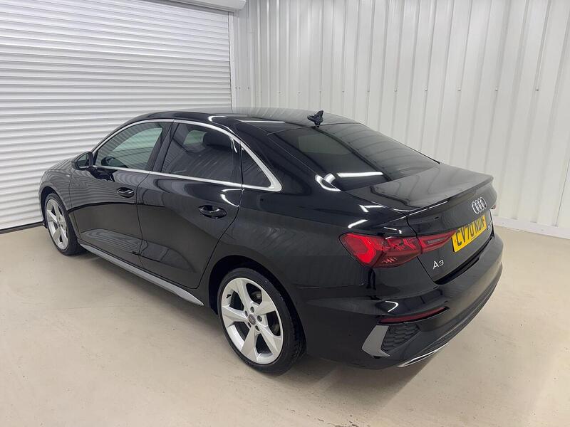 Audi A3 A3 1.5 TFSI 35 S line Euro 6 (s/s) 4dr - U118990