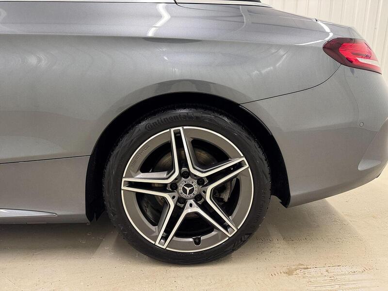Mercedes-Benz C Class C Class 2.0 C300d AMG Line (Premium) Cabriolet G-Tronic+ Euro 6 (s/s) 2dr - U119001