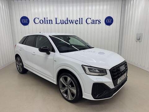 Audi Q2 A3 1.5 TFSI 35 S line Euro 6 (s/s) 4dr
