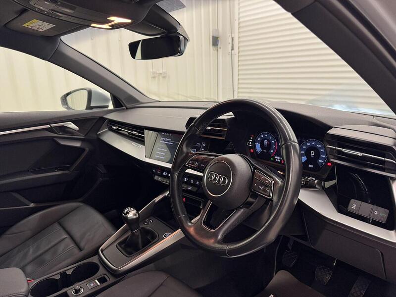 Audi A3 A3 1.0 TFSI 30 Sport Sportback Euro 6 (s/s) 5dr - U119006