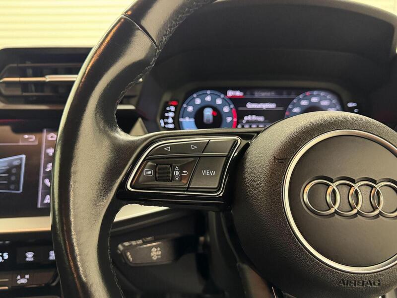 Audi A3 A3 1.0 TFSI 30 Sport Sportback Euro 6 (s/s) 5dr - U119006