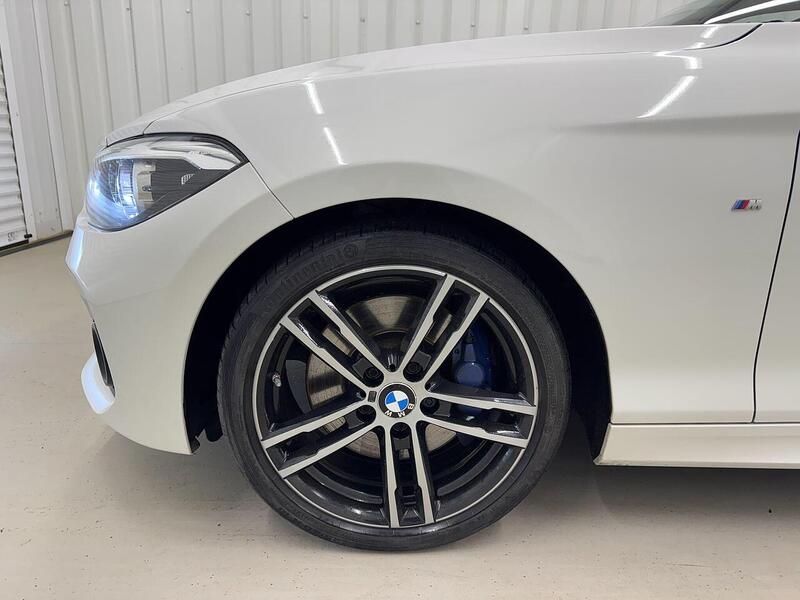 BMW 1 Series 1 Series 1.5 118i GPF M Sport Shadow Edition Euro 6 (s/s) 5dr - U119032