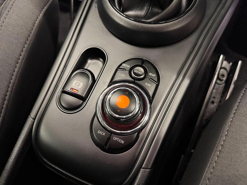 MINI Countryman Countryman 2.0 Cooper D Euro 6 (s/s) 5dr - U119047