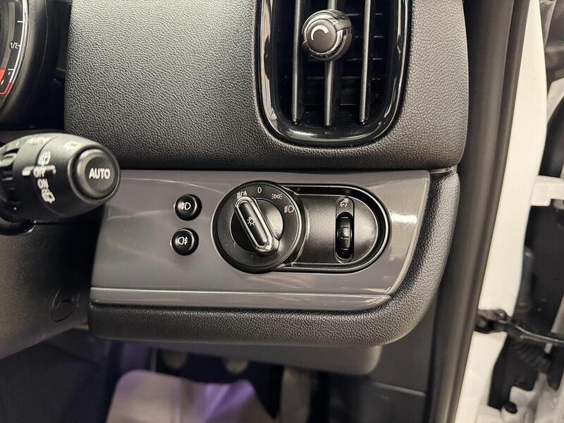MINI Countryman Countryman 2.0 Cooper D Euro 6 (s/s) 5dr - U119047