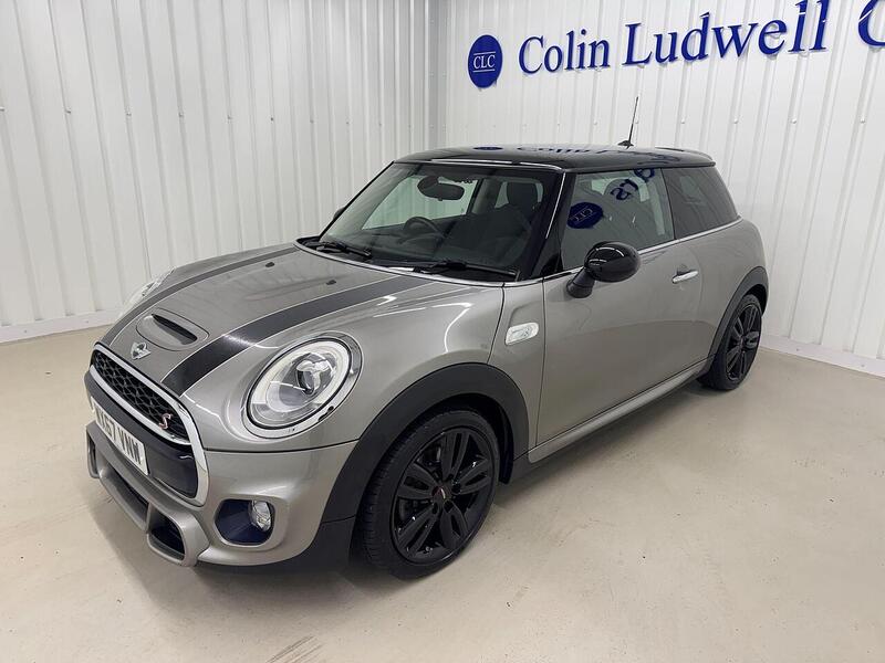 MINI Hatch Hatch 2.0 Cooper S Auto Euro 6 (s/s) 3dr - U119063