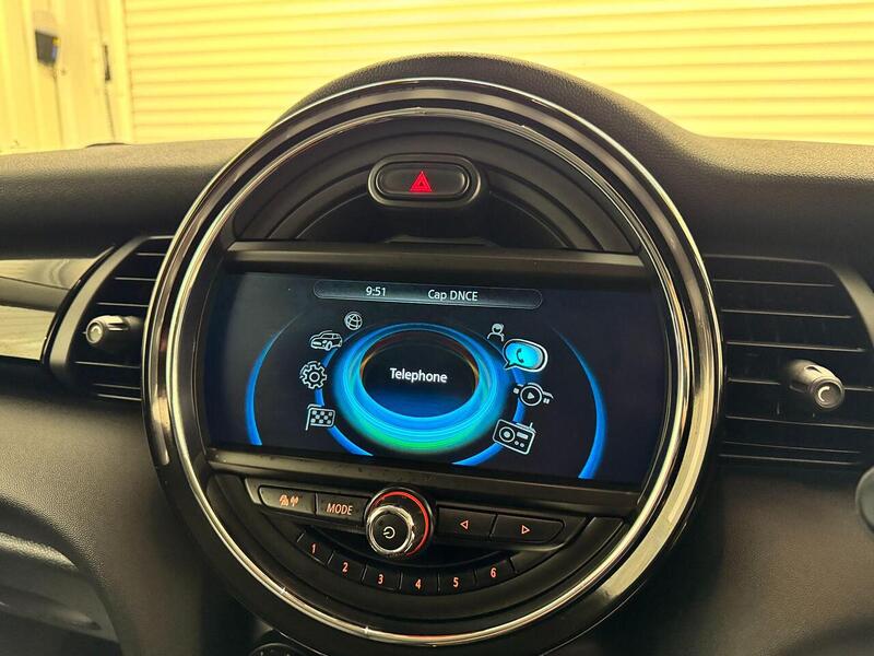 MINI Hatch Hatch 2.0 Cooper S Auto Euro 6 (s/s) 3dr - U119063