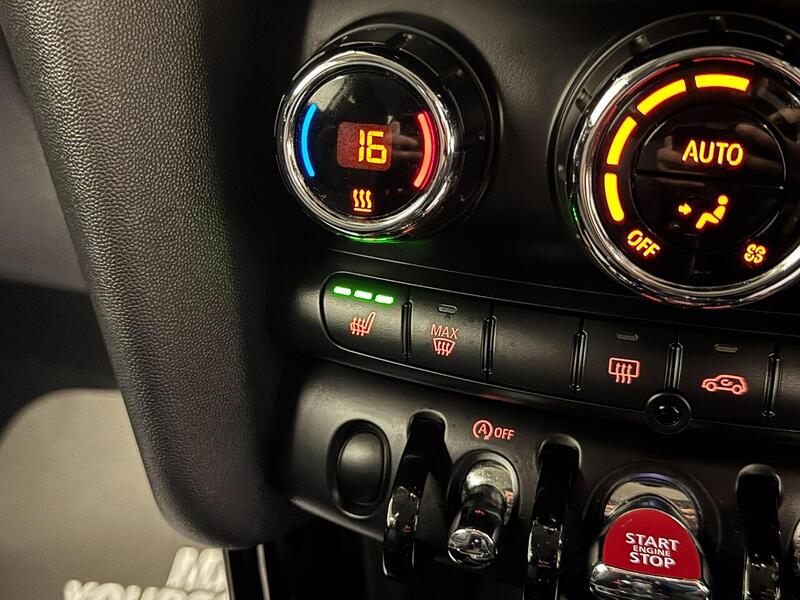 MINI Hatch Hatch 2.0 Cooper S Auto Euro 6 (s/s) 3dr - U119063