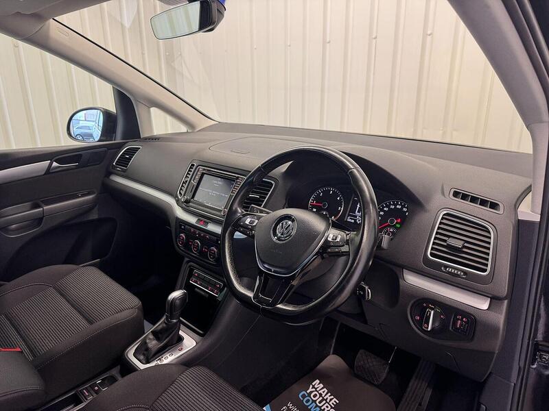 Volkswagen Sharan Sharan 2.0 TDI SE DSG Euro 6 (s/s) 5dr - U119087