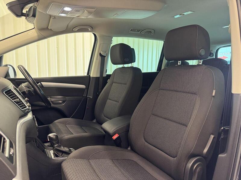 Volkswagen Sharan Sharan 2.0 TDI SE DSG Euro 6 (s/s) 5dr - U119087