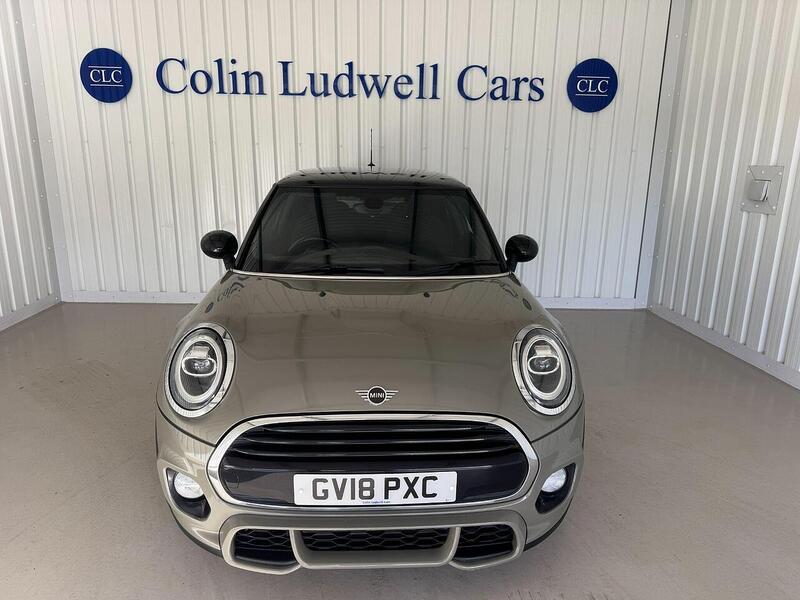 MINI Hatch Hatch 1.5 Cooper Steptronic Euro 6 (s/s) 3dr - U119100