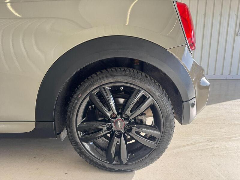 MINI Hatch Hatch 1.5 Cooper Steptronic Euro 6 (s/s) 3dr - U119100