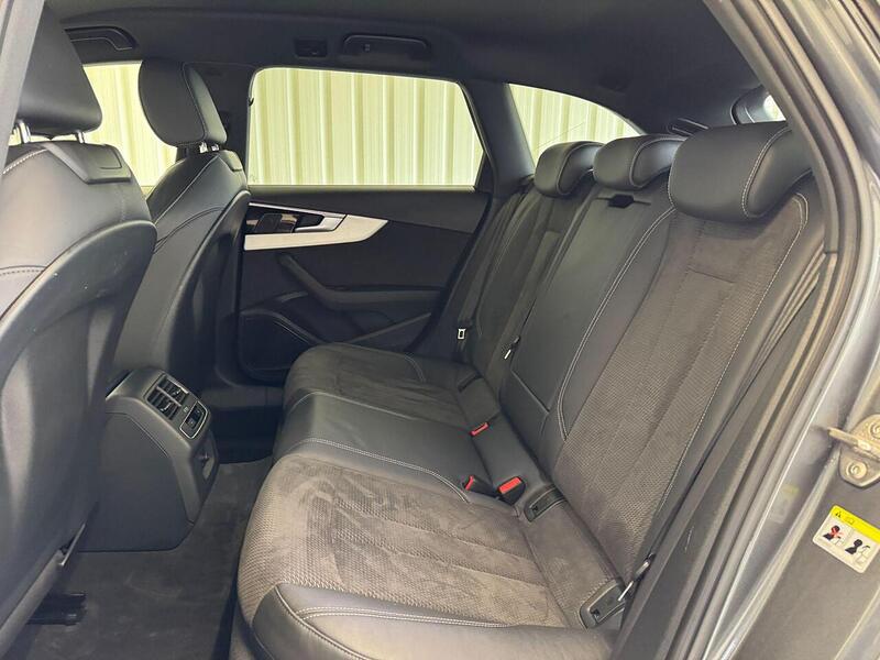 Audi A4 Avant A4 Avant 2.0 TDI 30 S line S Tronic Euro 6 (s/s) 5dr - U119113