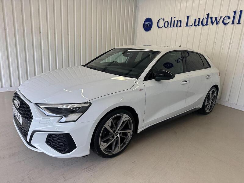 Audi A3 A3 1.5 TFSI 35 Edition 1 Sportback S Tronic Euro 6 (s/s) 5dr - U119118