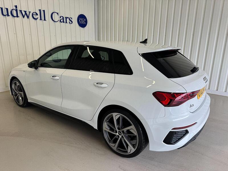 Audi A3 A3 1.5 TFSI 35 Edition 1 Sportback S Tronic Euro 6 (s/s) 5dr - U119118