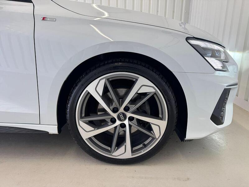 Audi A3 A3 1.5 TFSI 35 Edition 1 Sportback S Tronic Euro 6 (s/s) 5dr - U119118