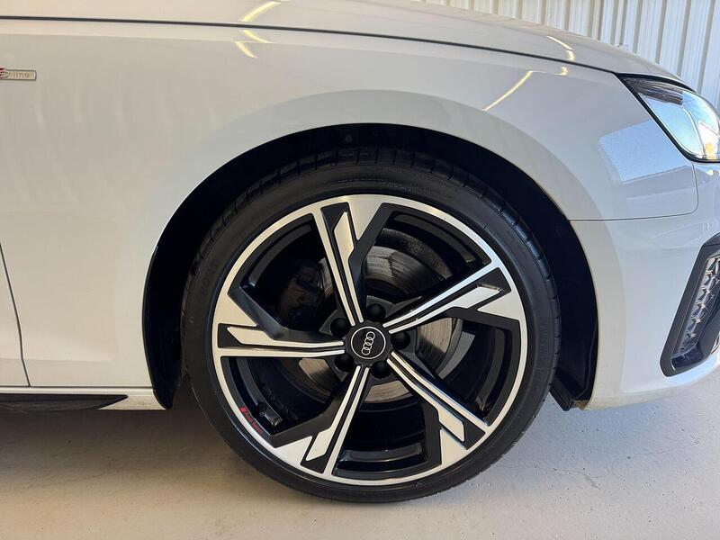 Audi A4 Avant A4 Avant 2.0 TFSI 35 Black Edition S Tronic Euro 6 (s/s) 5dr - U119122