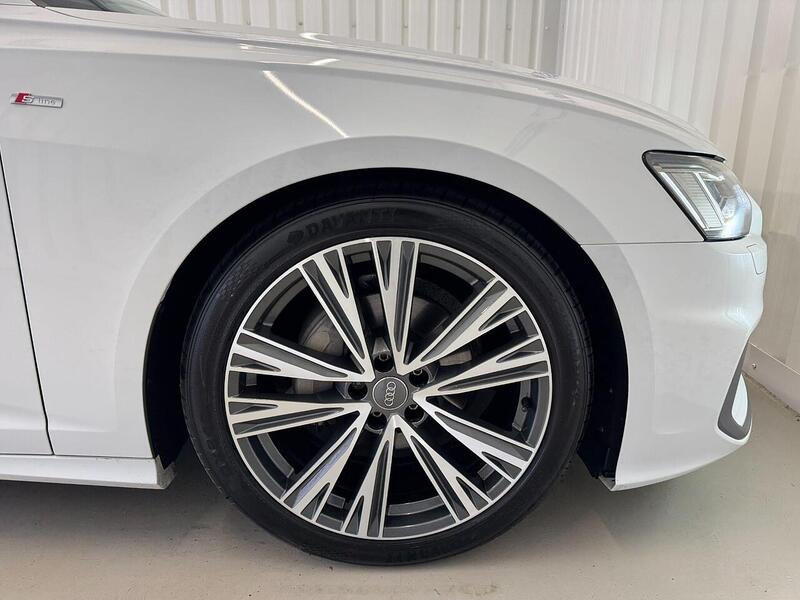 Audi A6 Avant A6 Avant 2.0 TDI 40 S line S Tronic Euro 6 (s/s) 5dr - U119128