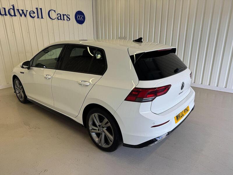 Volkswagen Golf Golf 1.5 TSI R-Line Euro 6 (s/s) 5dr - U119133