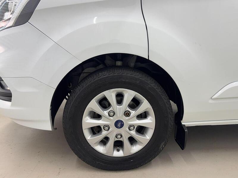Ford Transit Custom Transit Custom 2.0 280 EcoBlue Limited L1 H1 Euro 6 (s/s) 5dr - U119144