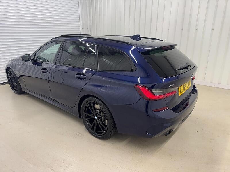 BMW 3 Series 3 Series 3.0 330d M Sport Plus Edition Touring Auto xDrive Euro 6 (s/s) 5dr - U119166