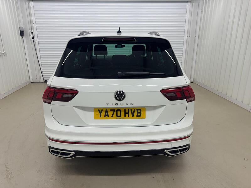 Volkswagen Tiguan Tiguan 1.5 TSI R-Line SUV 5dr Petrol DSG Euro 6 (s/s) (150 ps) - U119169