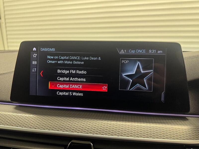 BMW 5 Series 5 Series 2.0 520d M Sport Touring Auto Euro 6 (s/s) 5dr - U119172