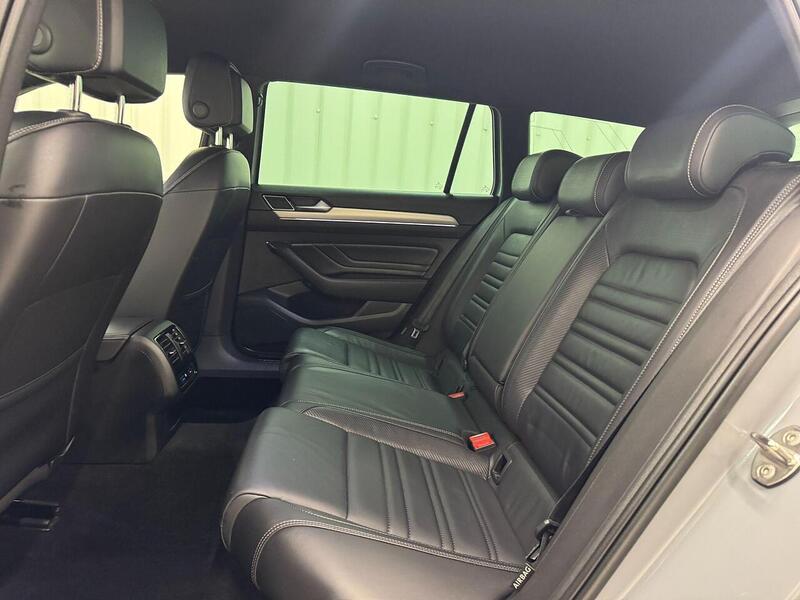 Volkswagen Passat Passat 2.0 BiTDI R-Line Edition DSG 4Motion Euro 6 (s/s) 5dr - U119173