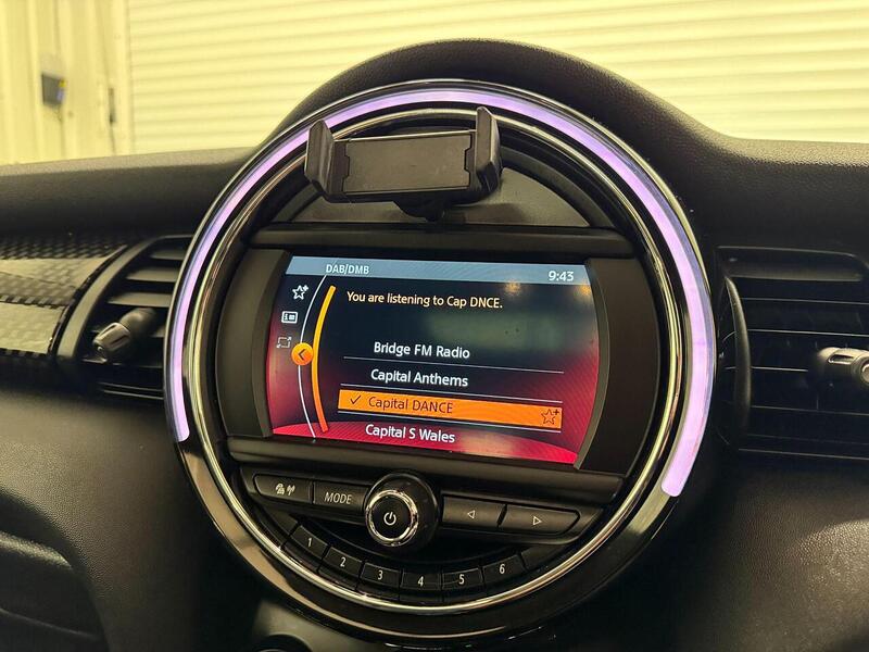 MINI Hatch Hatch 2.0 Cooper S Steptronic Euro 6 (s/s) 5dr - U119175