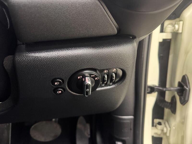 MINI Hatch Hatch 2.0 Cooper S Steptronic Euro 6 (s/s) 5dr - U119175