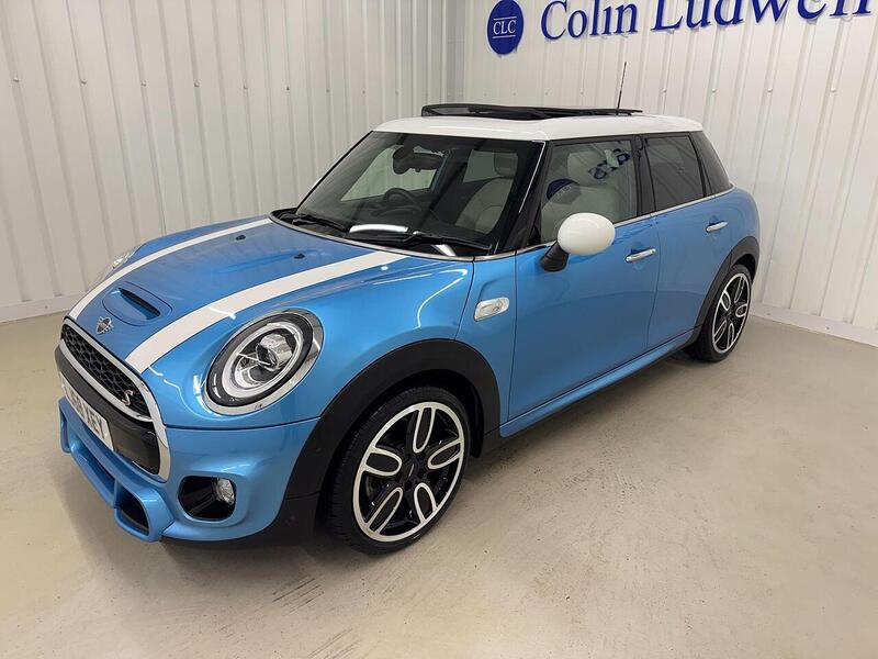 MINI Hatch Hatch 2.0 Cooper S Steptronic Euro 6 (s/s) 5dr - U119181