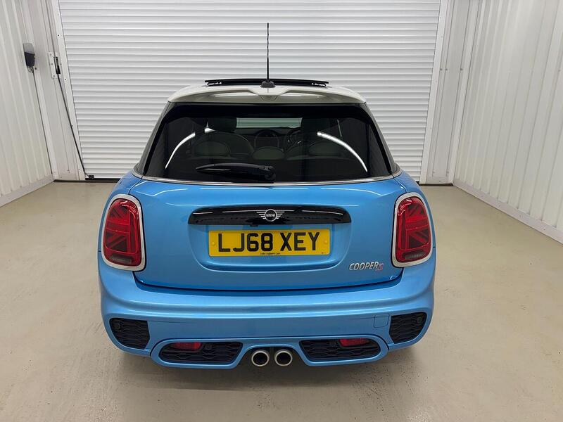 MINI Hatch Hatch 2.0 Cooper S Steptronic Euro 6 (s/s) 5dr - U119181