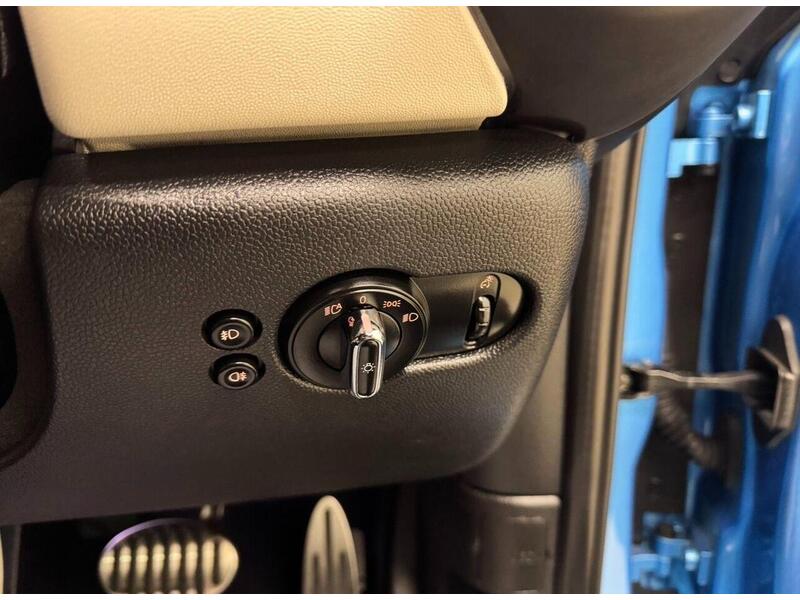 MINI Hatch Hatch 2.0 Cooper S Steptronic Euro 6 (s/s) 5dr - U119181
