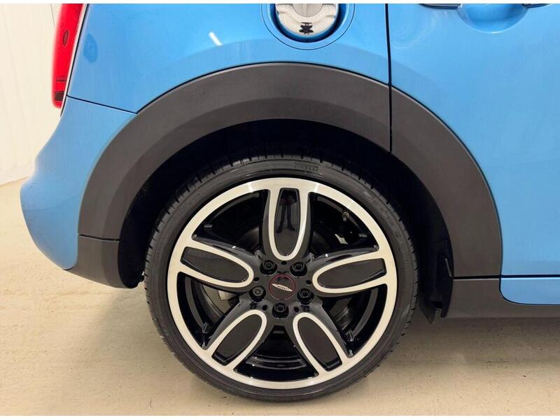 MINI Hatch Hatch 2.0 Cooper S Steptronic Euro 6 (s/s) 5dr - U119181